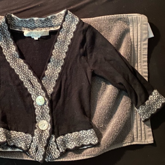 B. Moss Bette & Paige Black Cropped Cardigan XS - Picture 2 of 2